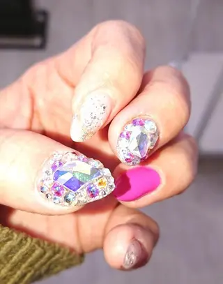 ネイル e.nail所属・和賀井 恵理のネイルデザイン