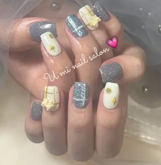 ネイル U·Mi nail salon所属・U·Mi 上野御徒町容のネイルデザイン