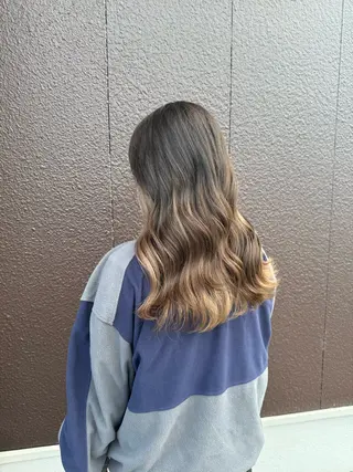 ロング 🔅透明感カラー切田 はじめ🔆のヘアスタイル