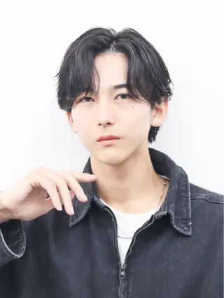 ミディアム カラー パーマ ヘアアレンジ メンズ メンズ特化❤️‍🔥 RIKU❤️‍🔥のヘアスタイル