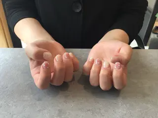 ネイル Nest 蜂谷のネイルデザイン