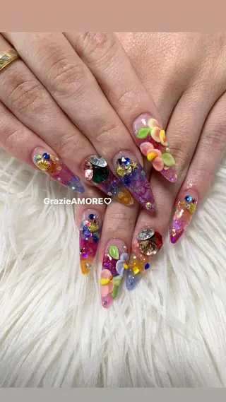 ネイル Grazie AMOREのネイルデザイン