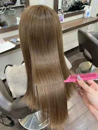 ロング カラー 個性派ネイル 🌼 ハルカ ♡の眉毛・アイブロウイメージ