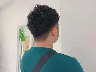 ショート パーマ メンズ タカハシ ハヤトのヘアスタイル