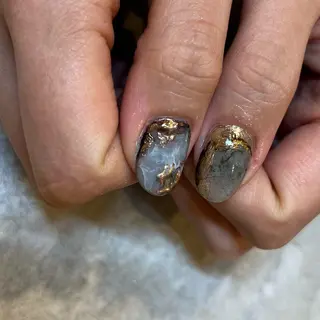 ネイル U'i ｳｲのネイルデザイン