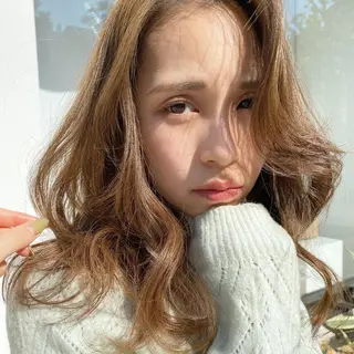 セミロング カラー ヘアアレンジ マツエク・マツパ アイブロウ Noah's　Ark所属・透明感カラー🫧ヘア セット🫧松本菜月の眉毛・アイブロウイメージ