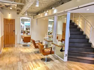 【ツヤ髪美容師】 ツダケイスケのヘアスタイル