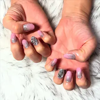 ミディアム mao .のネイルデザイン