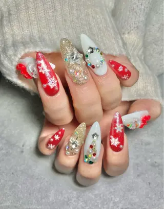 ネイル Liennail 持込デザインやり放題のネイルデザイン