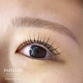 アイブロウ PAPILLON YURI🫶のマツエク・マツパデザイン