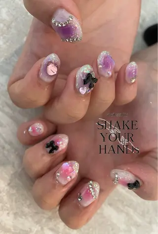 ネイル ネイルスタジオ シェイクユアハンズのネイルデザイン