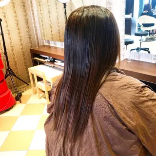セミロング EARTH長岡 🌼渡辺まい🌼のヘアスタイル