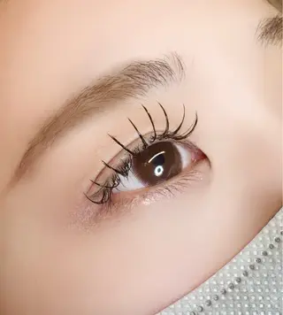 マツエク・マツパ na2nails&eye salon【ナツネイルズ&アイサロン】所属・eyelist Yのマツエク・マツパデザイン