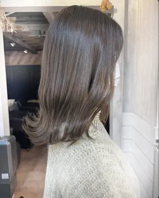 セミロング 🔆学生に人気🔆 AEQUITASのヘアスタイル