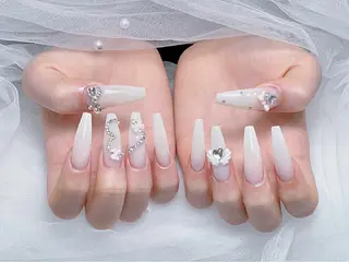 ネイル Mio_ Noiranailのネイルデザイン