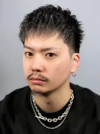 ショート カラー ヘアアレンジ メンズ プレミアムバーバー新宿店所属・⚡️メンズ特化⚡️ 倉林 隼大のヘアスタイル