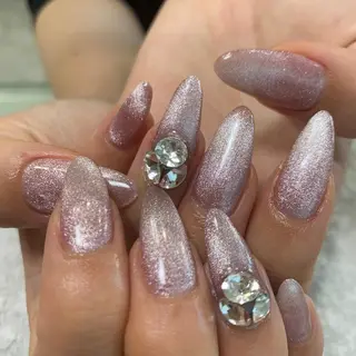 ネイル J. NAILのネイルデザイン