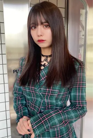 セミロング moana surfriderのヘアスタイル