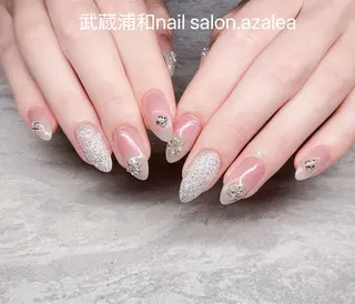 ネイル R inのネイルデザイン