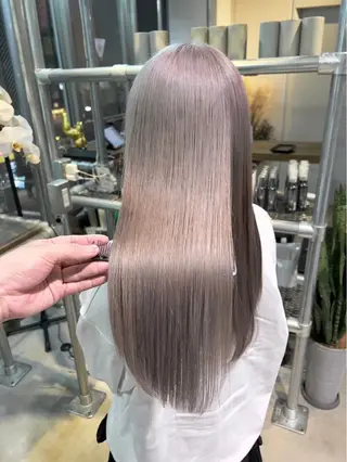 カラー 透明感カラー/レイヤ ーhinata.のヘアスタイル