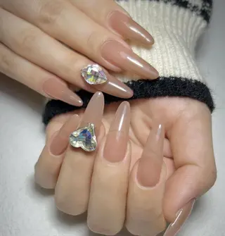 ネイル Queens テイのネイルデザイン