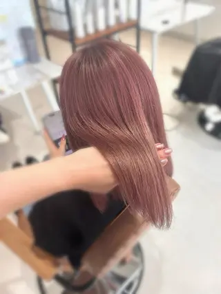カラー annuy ayanaのヘアスタイル