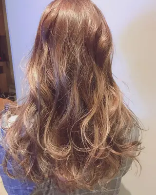 ロング CHIC 岩下真衣のヘアスタイル