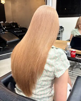 ロング カラー ヘアアレンジ 坂齋大地/レイヤー/ ミルクティーのヘアスタイル