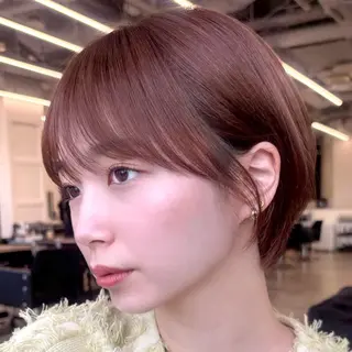 ショート カラー 顔まわり/レイヤー/ 透明感/まいな🥨のヘアスタイル