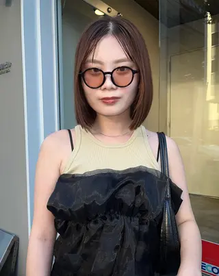 カラー sliver ・siki /YUIのヘアスタイル