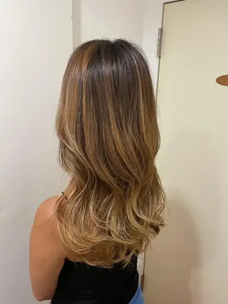 ロング 🦋透明感 艶カラー Rie🦋のヘアスタイル