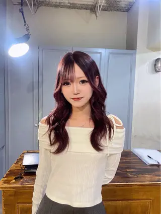 ロング 💜🦋 COCONA🦋💜のヘアスタイル