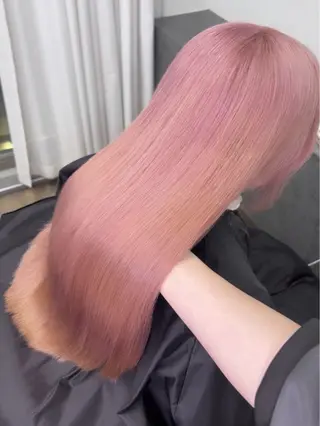 ロング カラー MARQUEE所属・Ayame / ハイトーンカラーのヘアスタイル