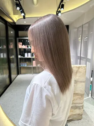 セミロング 🍒楓🍒北九州1 艶カラー作る人🎨のヘアスタイル