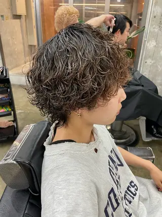 ショート カラー パーマ ヘアアレンジ メンズ 亀井隆汰/メンズ専門 パーマ特化美容師のヘアスタイル