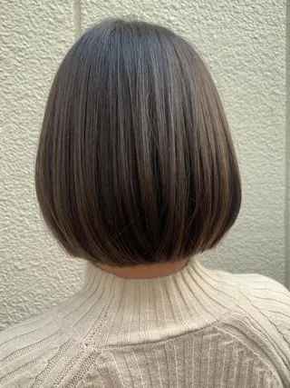 ショート 新宿/小顔レイヤー/ 顔まわり/西慶太朗のヘアスタイル