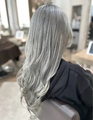 ロング 銀座◎ショートヘア kogaのヘアスタイル