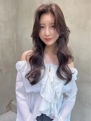 ロング カラー 似合わせハイトーン 🍯ayumi🍯のヘアスタイル