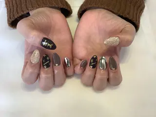 ネイル 💎🐰 saki. m 🐰💎のネイルデザイン