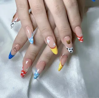 ネイル バ ヤリカクのネイルデザイン