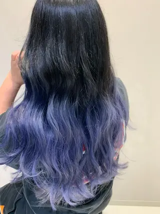 ロング Dope LIT所属・LA KUのヘアスタイル