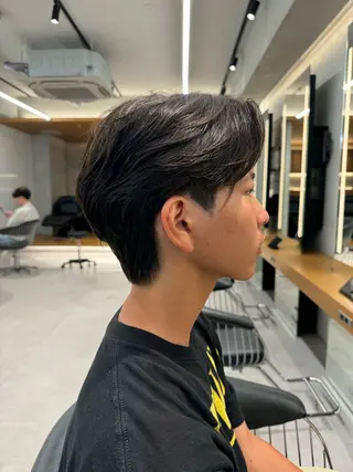 ショート nicoTOKYO 原宿所属・センターパート /メンズ/海野颯生のヘアスタイル