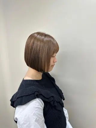 ショート 高槻裕二 ショートボブ縮毛矯正のヘアスタイル