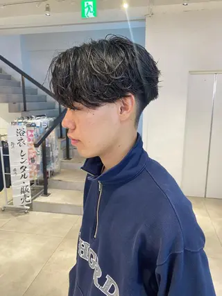 パーマ メンズ 新宿【メンズパーマ】 塩澤太一のヘアスタイル