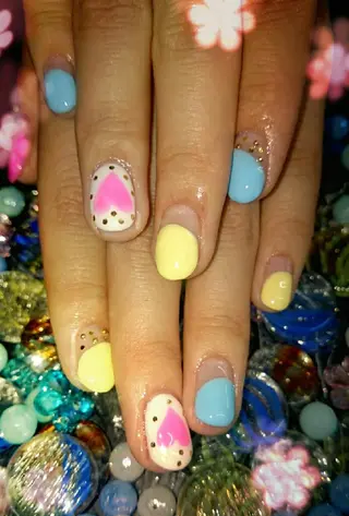 ネイル Hair salon Irie所属・與儀 知佳のネイルデザイン