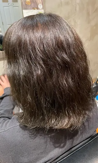 カラー 🐾及部 艶髪|艶 カラーショート|ボブのヘアスタイル