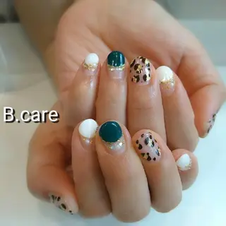 ネイル B.care自由ヶ丘所属・早坂  のネイルデザイン