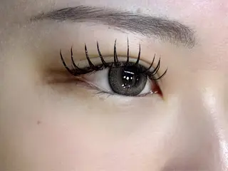 マツエク・マツパ ヘアメイクピカソ所属・ヘアメイクピカソ 髙井久美のマツエク・マツパデザイン