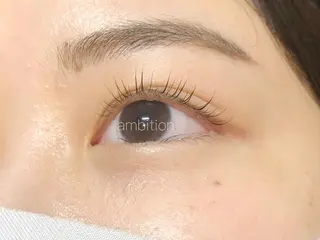 マツエク・マツパ デイジーラッシュ 大阪駅前第3ビルのマツエク・マツパデザイン