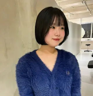 スパイキーショート/ センターパート/奈菜のヘアスタイル